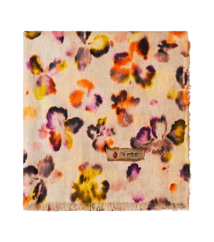 Photo: The House of Lyria Firmamento printed linen blanket