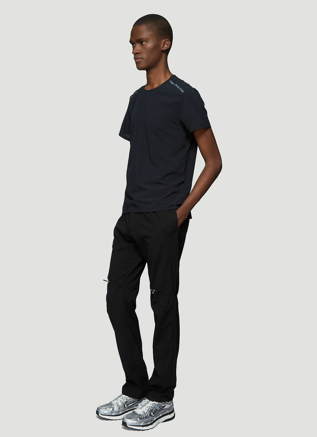 Nike Reflective Trim Short Sleeve T-Shirt