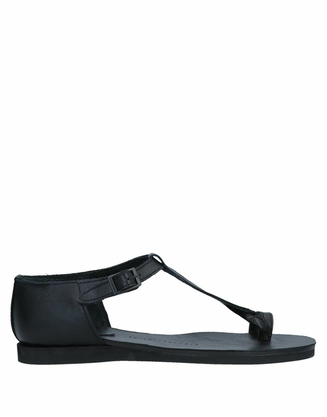 Photo: Yohji Yamamoto Womens Thong sandal in Black