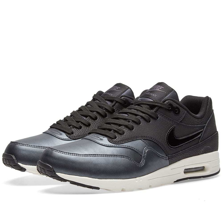 Photo: Nike W Air Max 1 Ultra SE