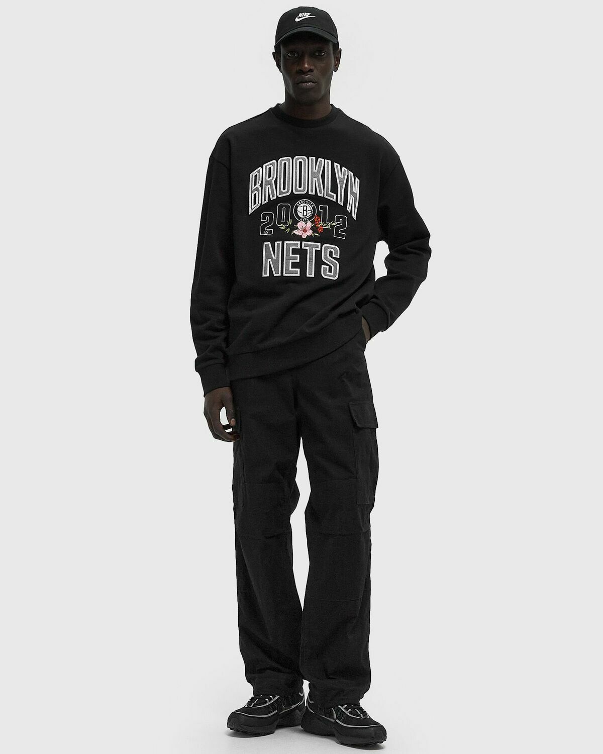 New Era NBA FLORAL OS CREW BROOKLYN NETS Black Mens Sweatshirts/Team Sweat