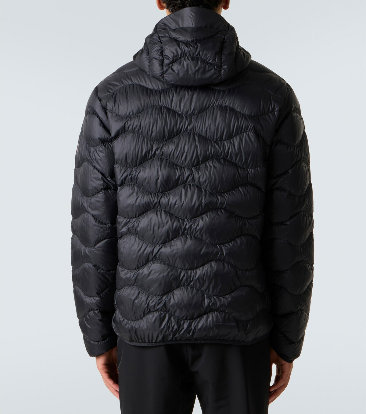 Peak Performance Helium hooded down jacket