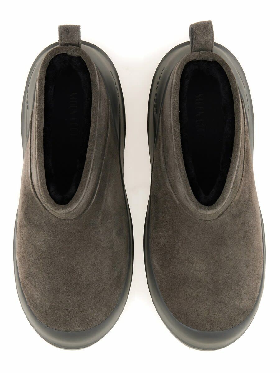 moon Boot