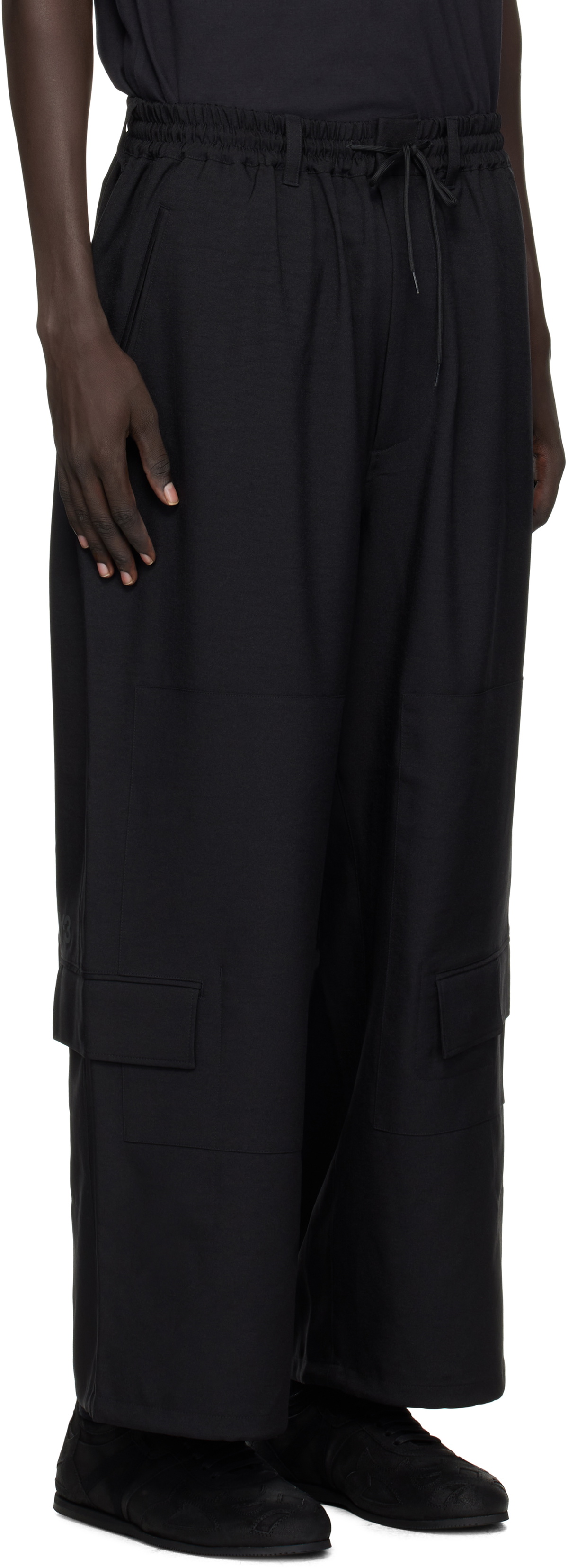 新品Y-3 SPORT UNIFORM CARGO PANTS定価¥72,600 Y-3 Black Sport Uniform Straight Leg Cargo Pants Y-3