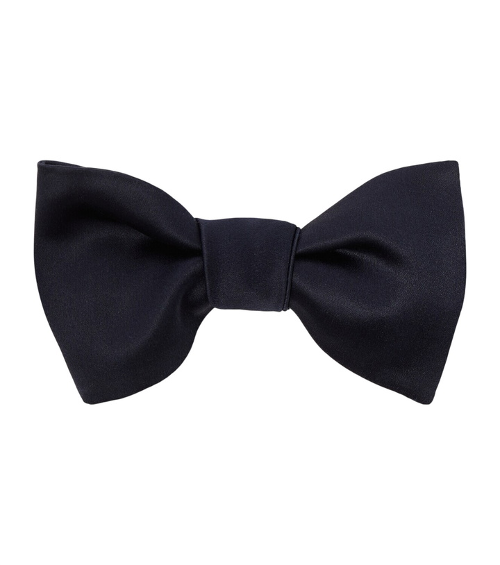 Photo: Brunello Cucinelli Cotton and silk satin bow tie