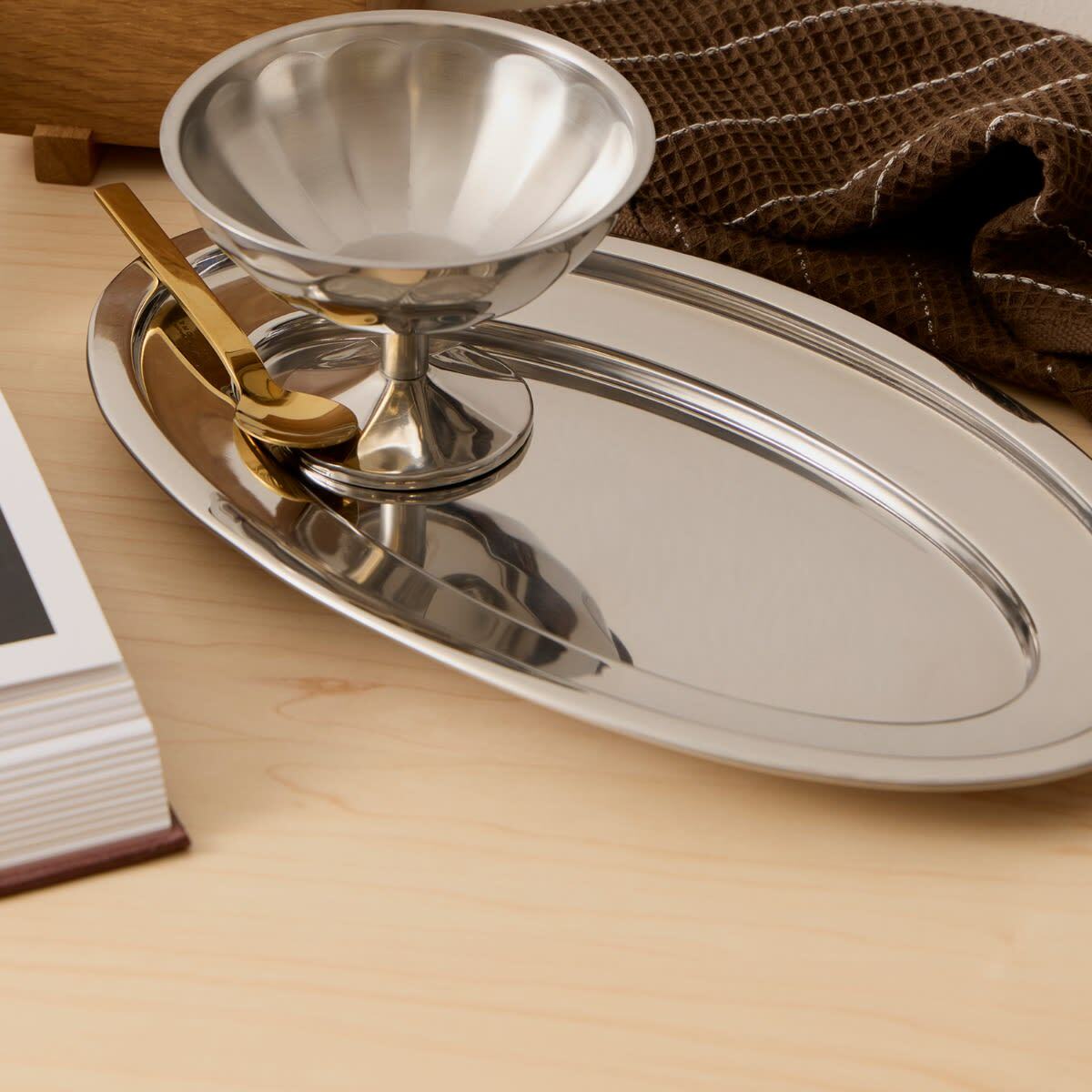 HAY Oval Dish - Medium in Stainless Steel 