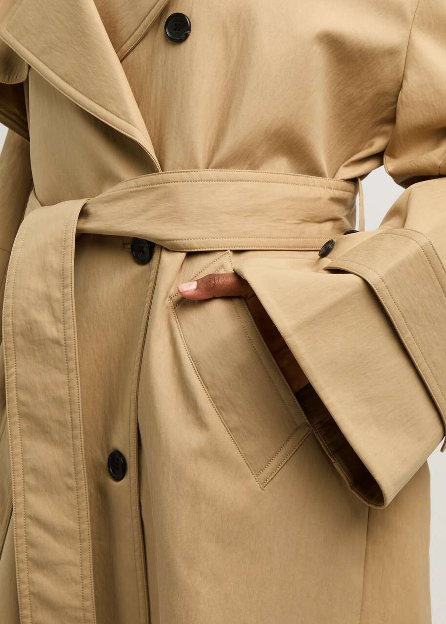 Khaite Mazlow Cotton-blend Trench Coat Beige