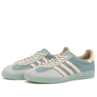 Adidas Gazelle Indoor in Light Blue/White