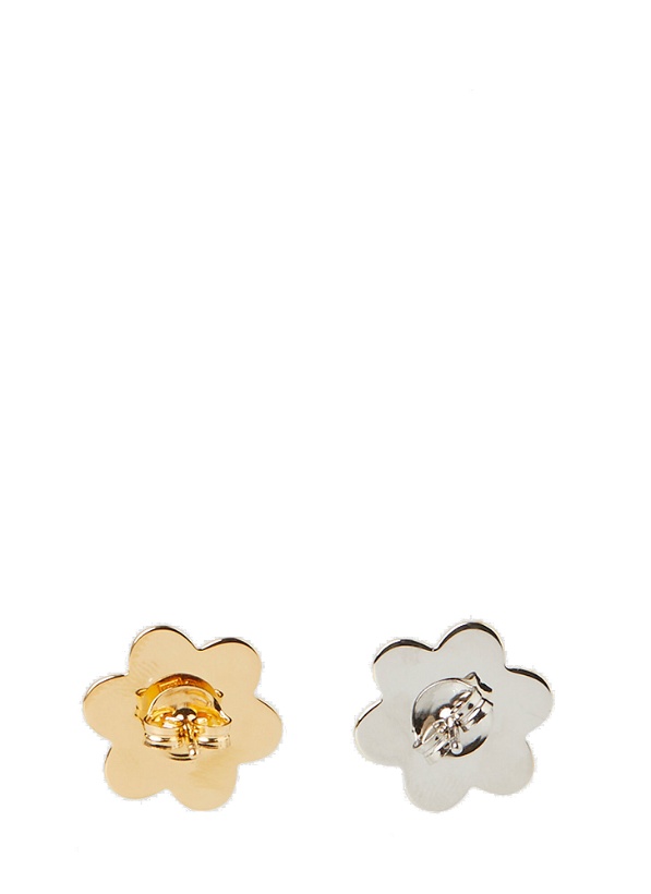 Photo: Vice Versa Flower Stud Earrings in Gold
