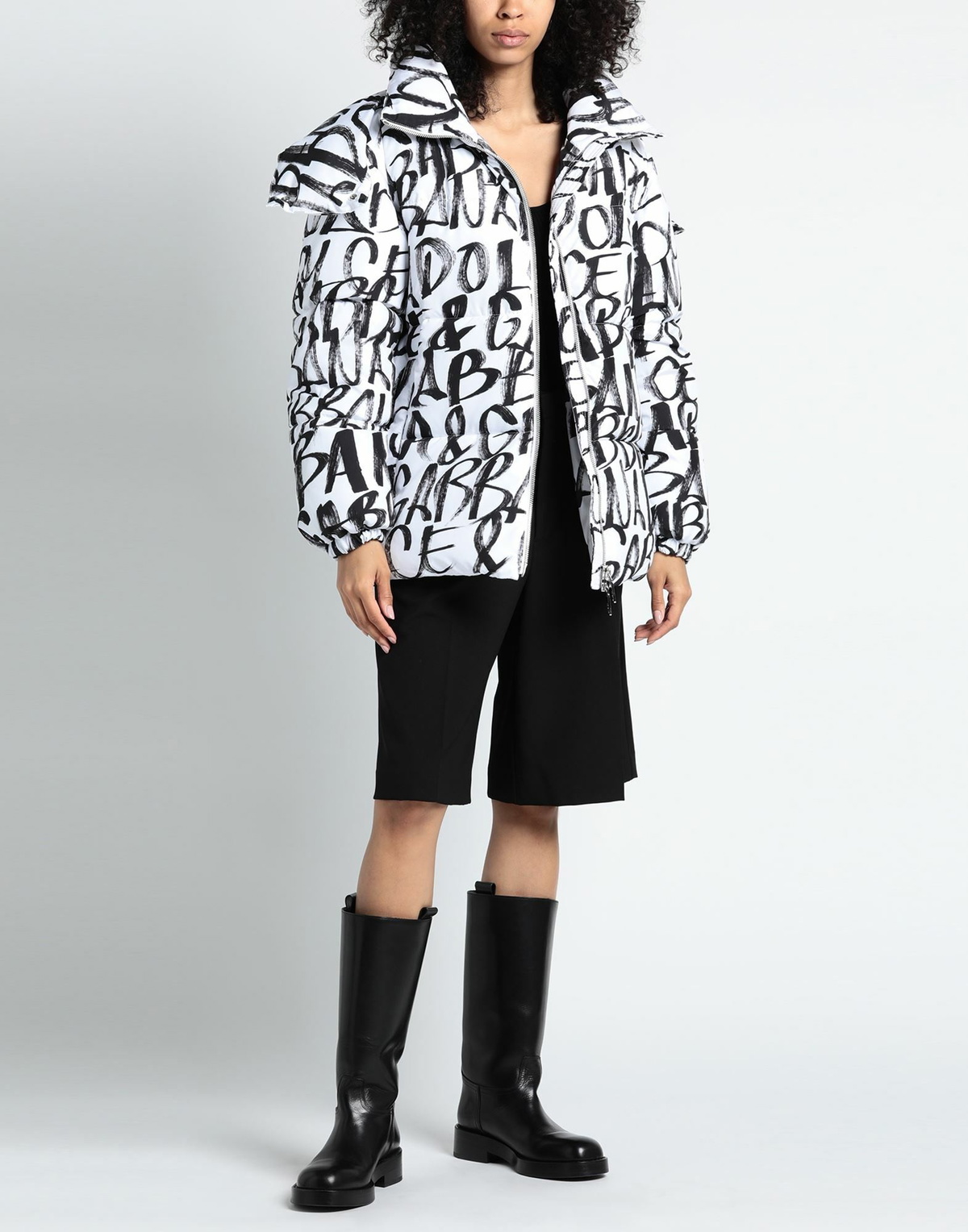Dolce & gabbana Womens Puffer in White