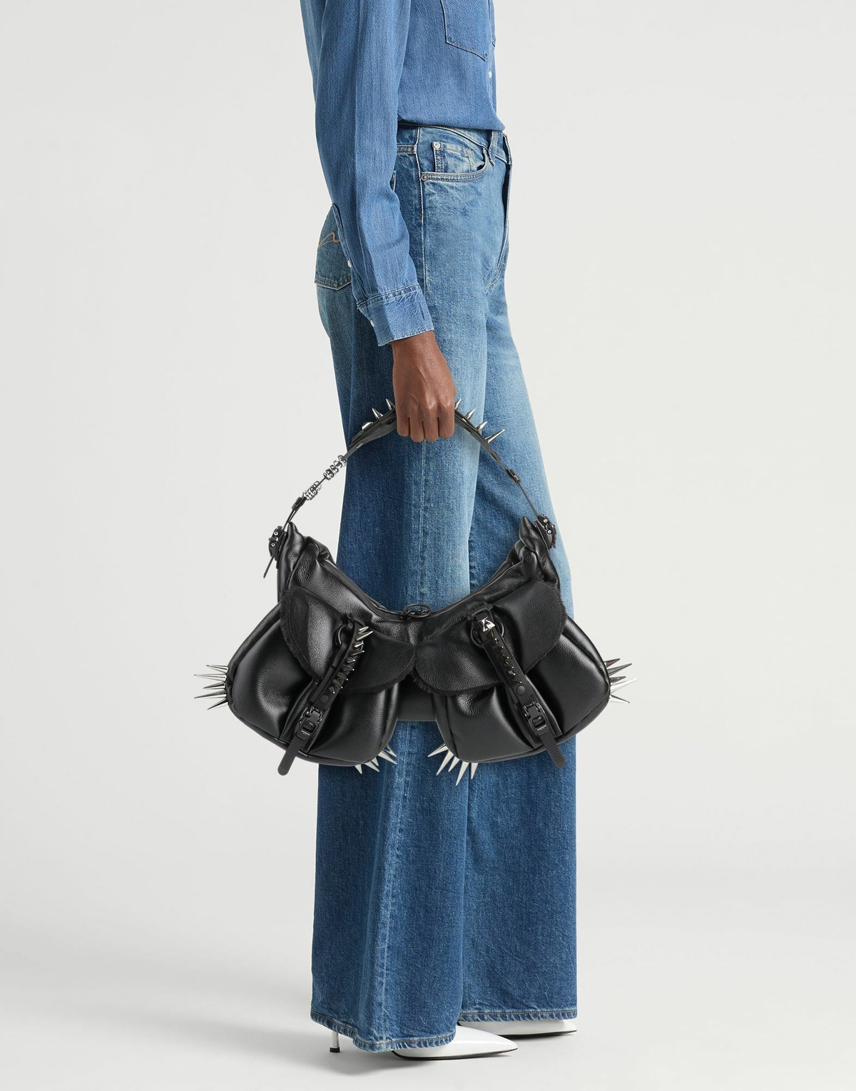 Comme Des Garçons Womens Shoulder bag in Black