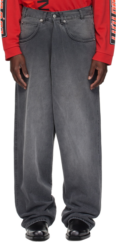 Photo: LU'U DAN Gray Kriss Kross Jeans