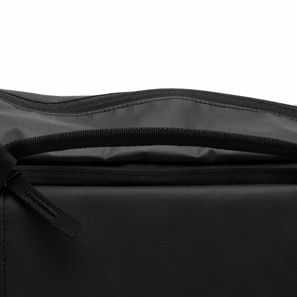 Db Journey Ramverk Pro Sling Bag - 20L in Black Out 