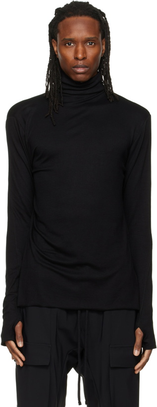 Photo: thom/krom Black TS 1003 Turtleneck