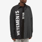 Vetements Men's Cut-Up Logo Shirt in BlckStrps