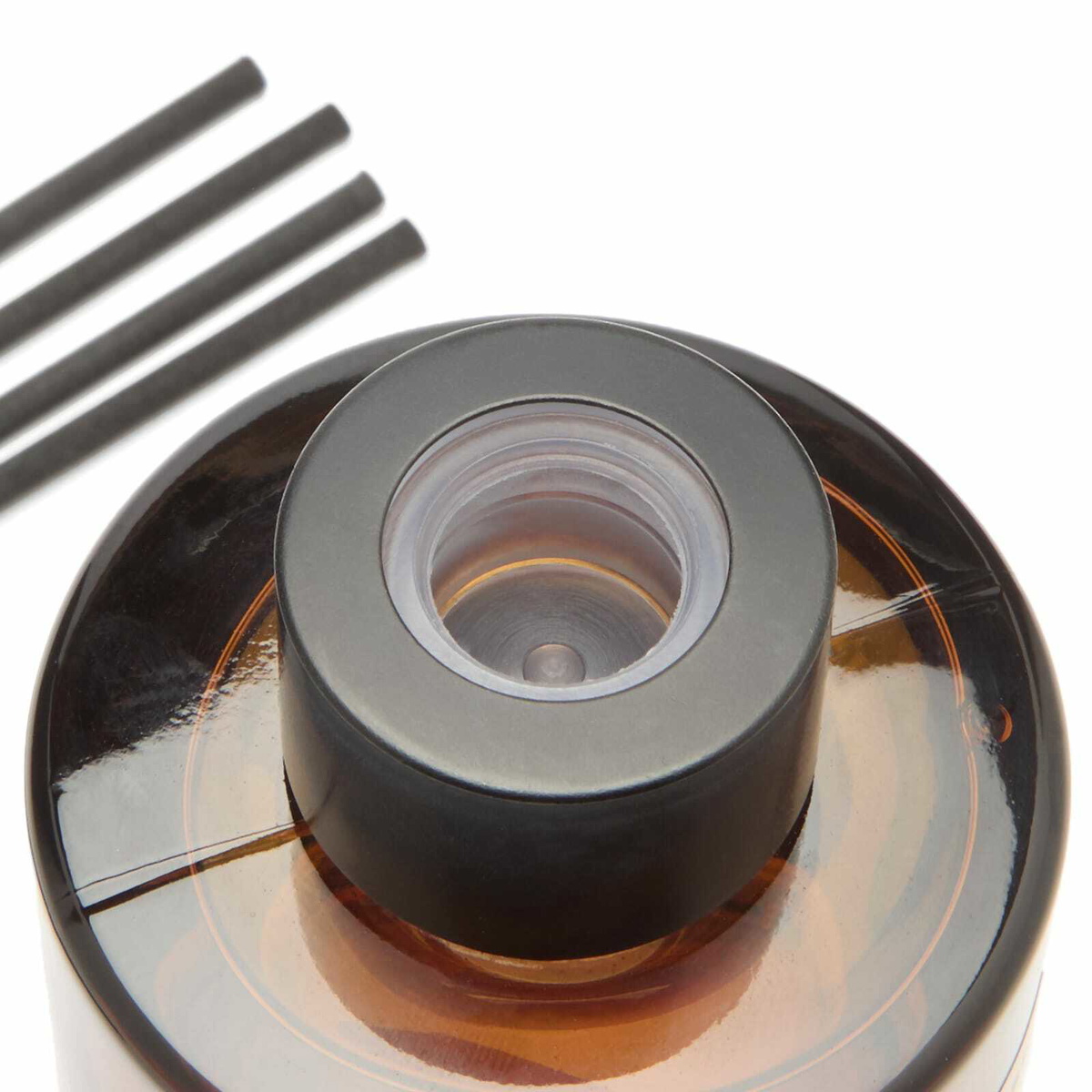 Earl of East Smoke & Musk Reed Diffuser 