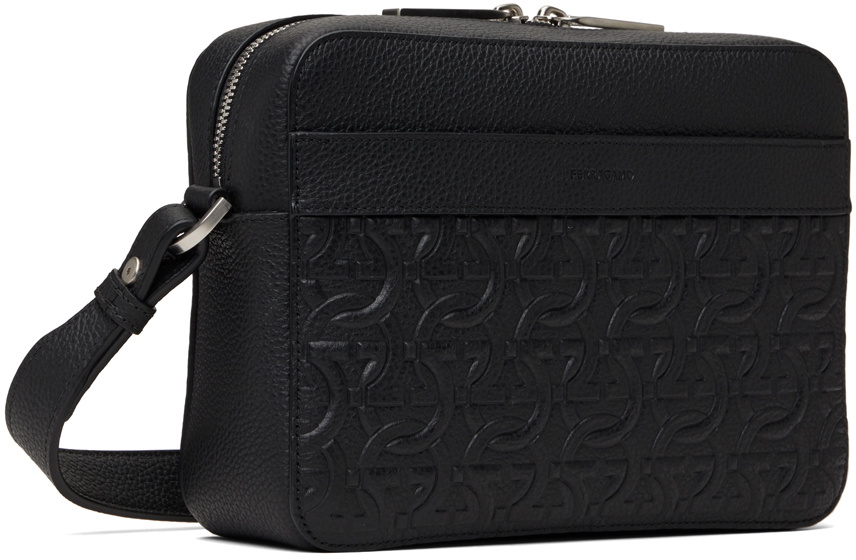 【送料&関税込】Ferragamo Black Leather Large Crossbody Bag Leather crossbody bag Salvatore Ferragamo Black in Leather