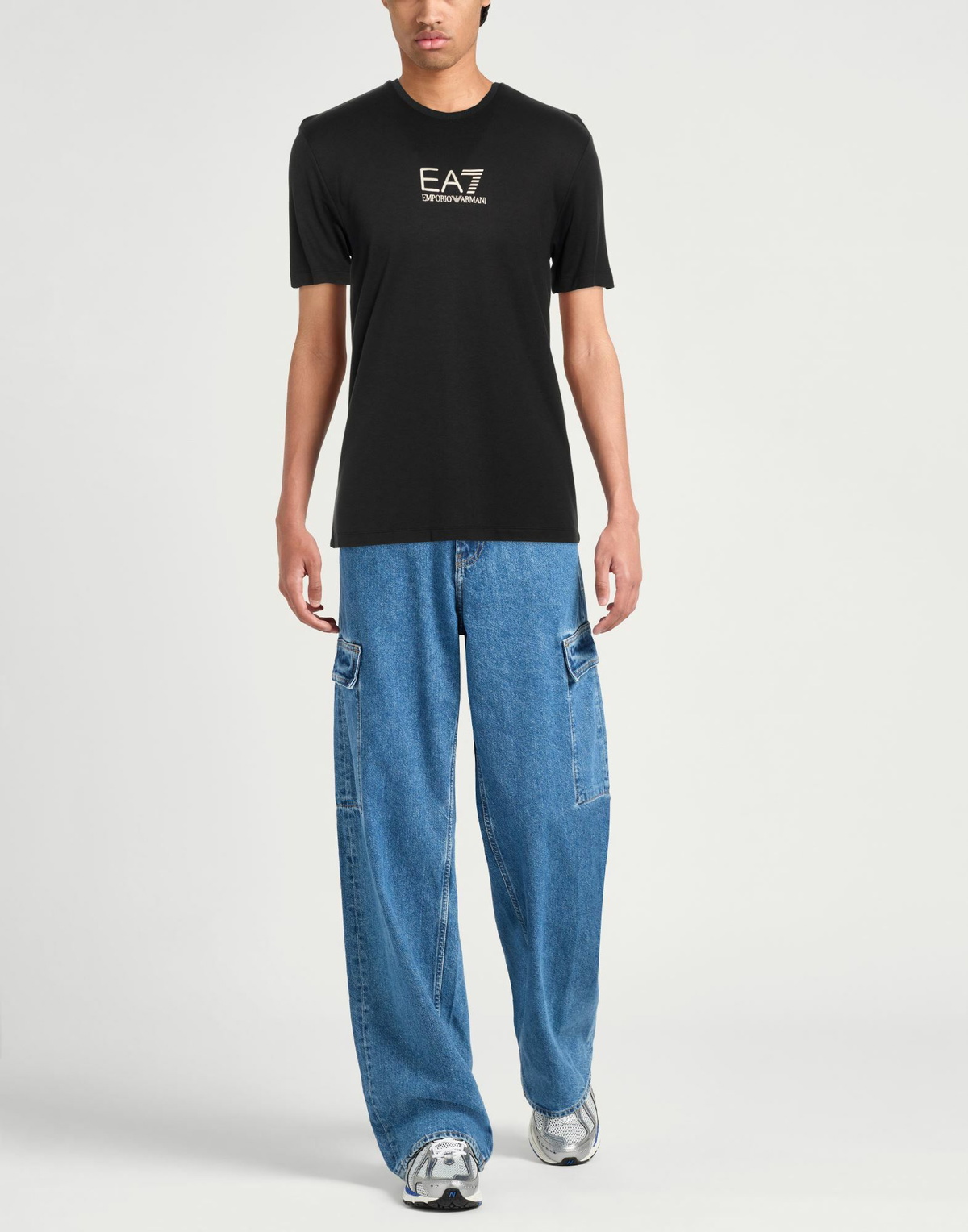 Ea7 Mens T-shirt in Black