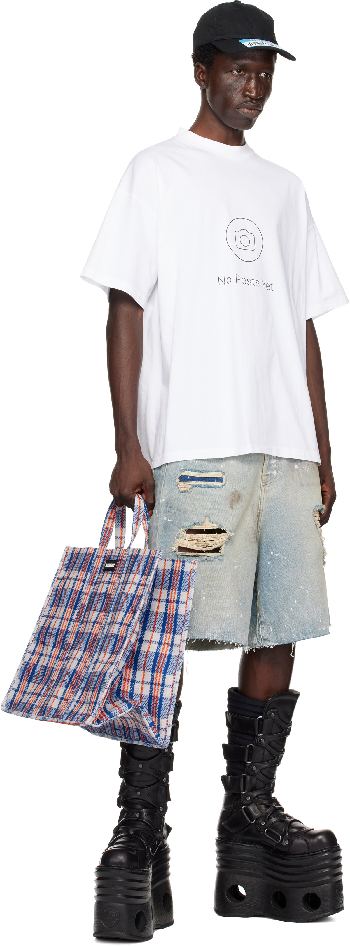 【VETEMENTS】ホワイト No Posts レギュラー Tシャツ VETEMENTS White 'No Posts' Regular T-shirt Vetements
