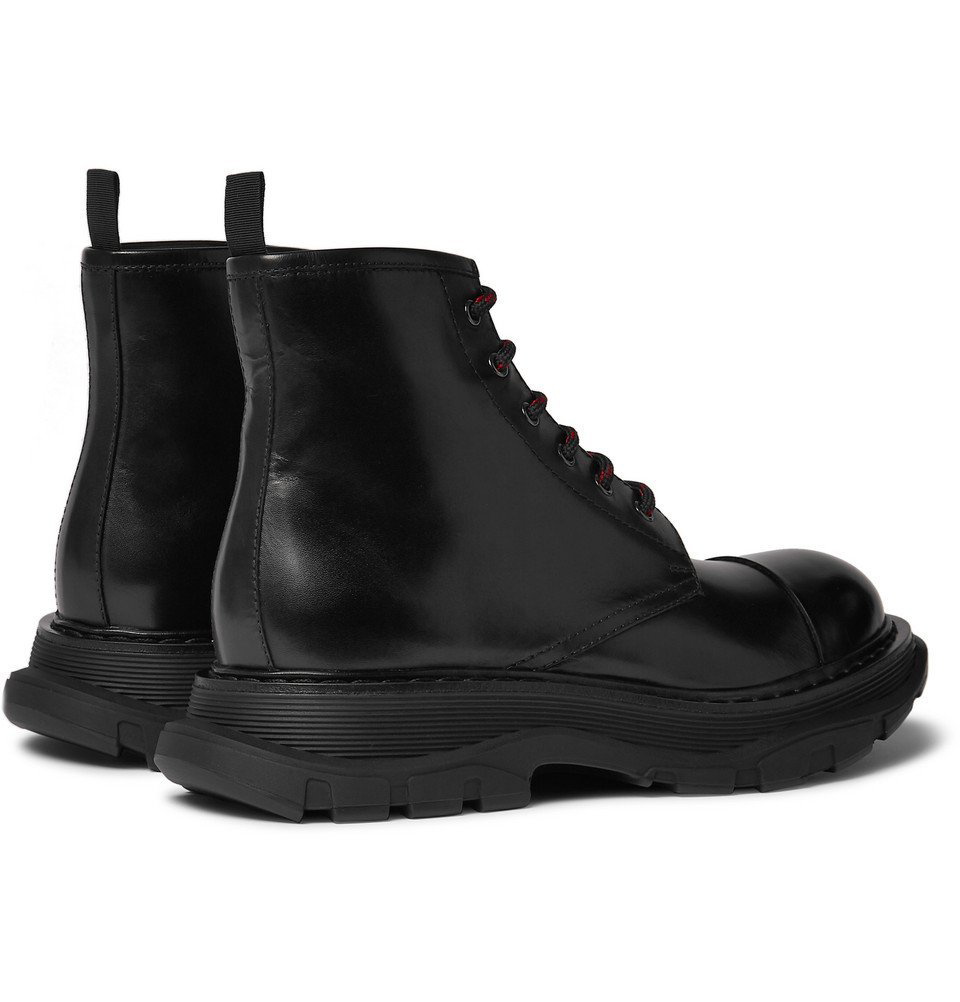 ALEXANDER MCQUEEN Glossed-leather exaggerated-sole Chelsea boots