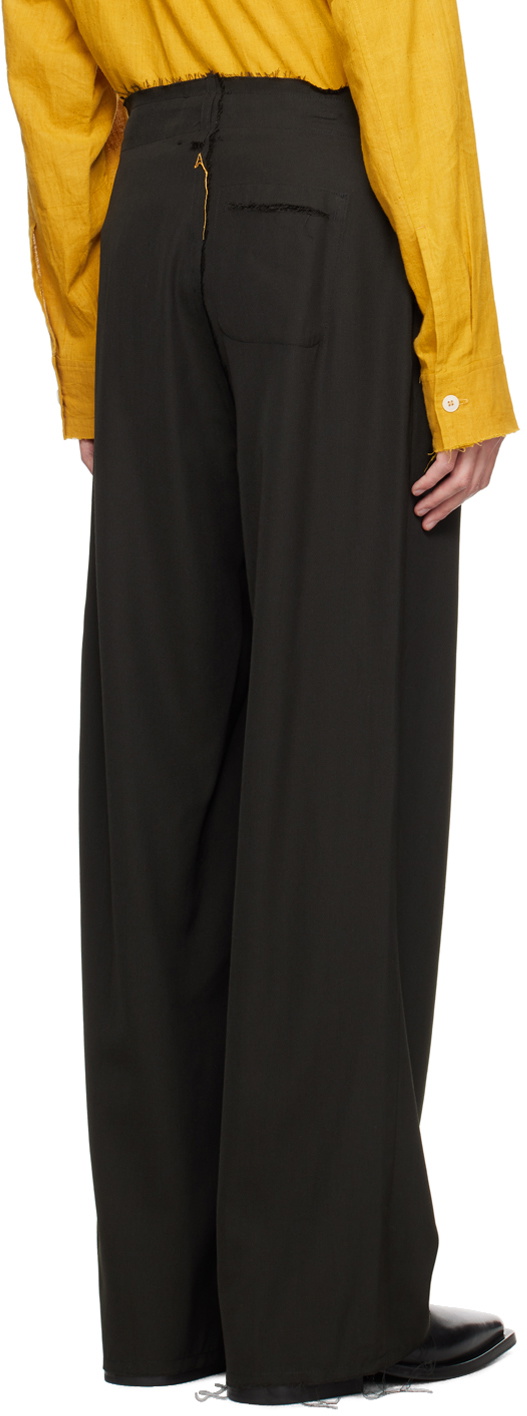 AIREI Black Pleated Trousers