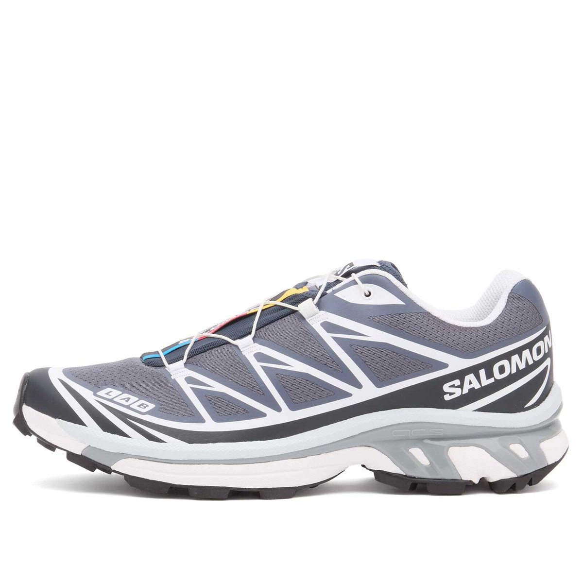 Salomon TECHSONIC Sneakers in Almond Milk/Vanilla Ice/Black