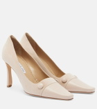 Manolo Blahnik Quantapla suede pumps