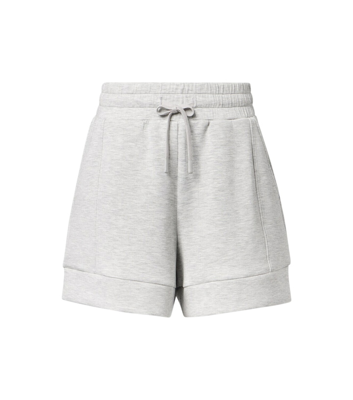 Photo: Varley Atrium jersey shorts