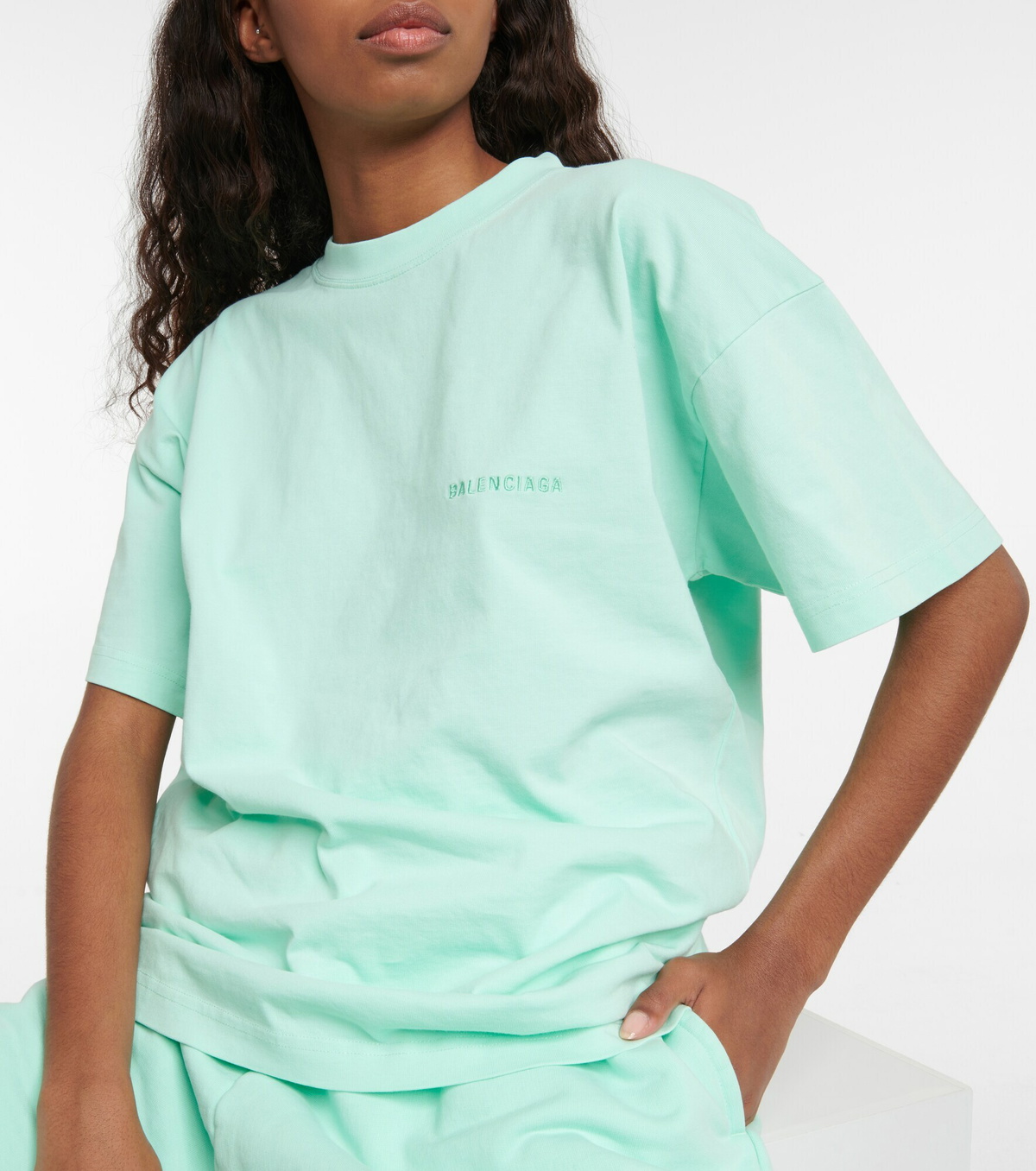 25SS new/BALENCIAGA ロゴコットンTシャツ T-Shirt Green 25SS new/BALENCIAGA ロゴコットンTシャツ T-Shirt Green