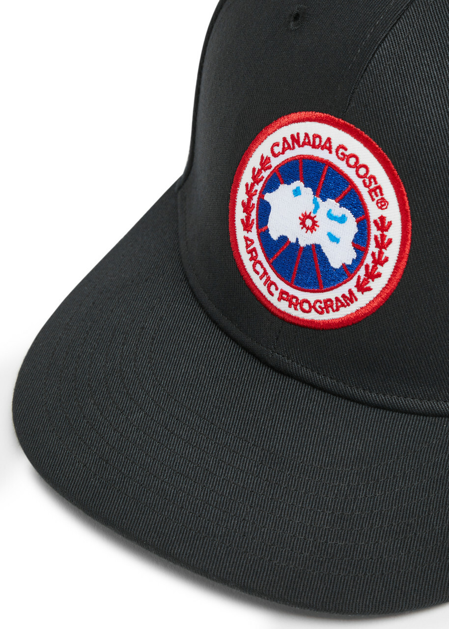 Canada Goose Women's Black Arctic Logo Twill Cap - Fully Lined & Embroidered Designer Plaque - One Size