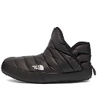 The North Face Men's Thermoball Traction Bootie in Black/White
