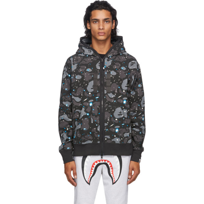 Bape camo best sale and black hoodie