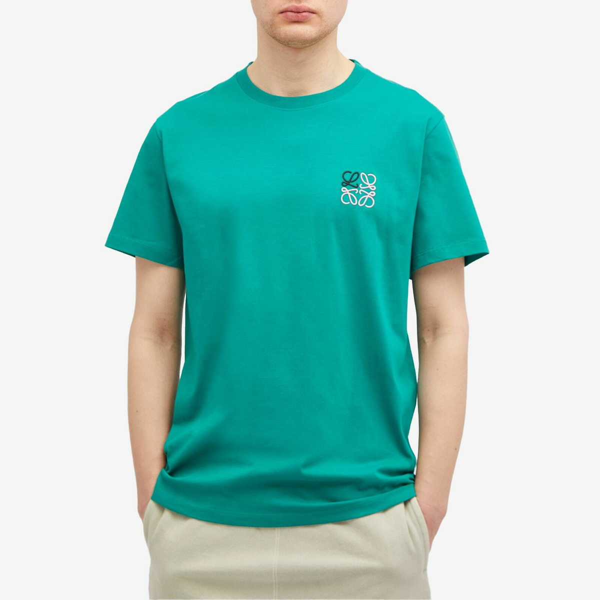 Tシャツ・カットソー Loewe Anagram T-Shirt Loewe Men's Anagram T-Shirt in Green Loewe