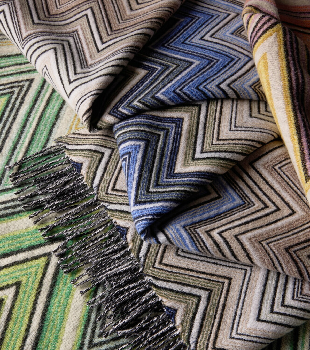 Missoni Perseo Zigzag wool and cashmere throw