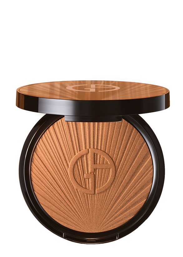 Photo: Armani Beauty Luminous Silk Sunlit Creamy Bronzing Powder - 100