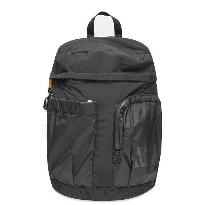 Photo: The North Face Men's Mountain Daypack S in Black/Antelope Tan
