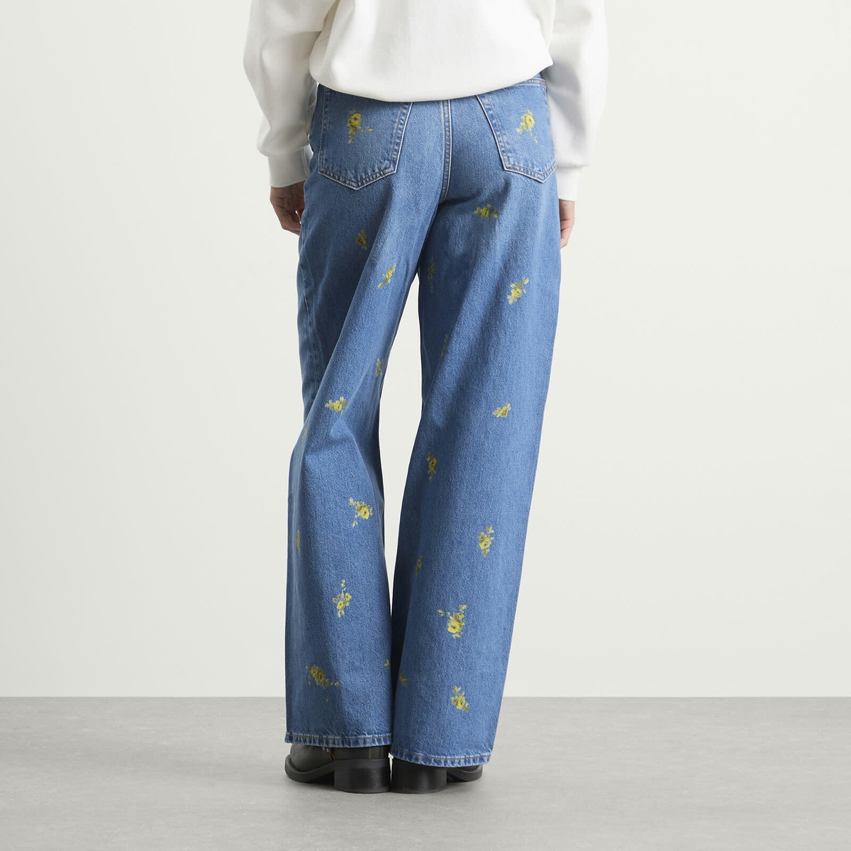 GANNI Women's Printed Flower Lari Jeans in Light Blue Vintage