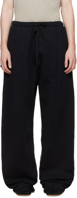 Photo: Fear of God ESSENTIALS Black Signature Lounge Sweatpants