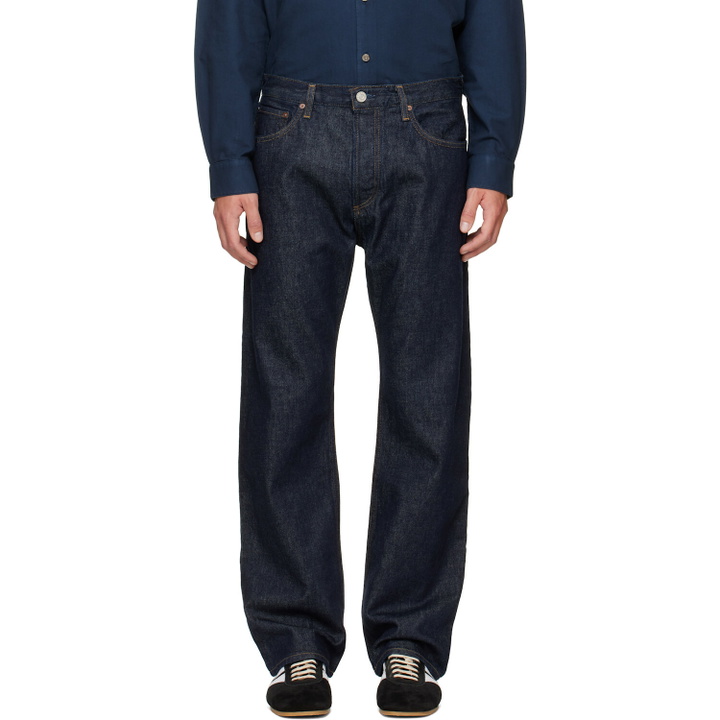 Photo: AGOLDE Navy Magnus Jeans