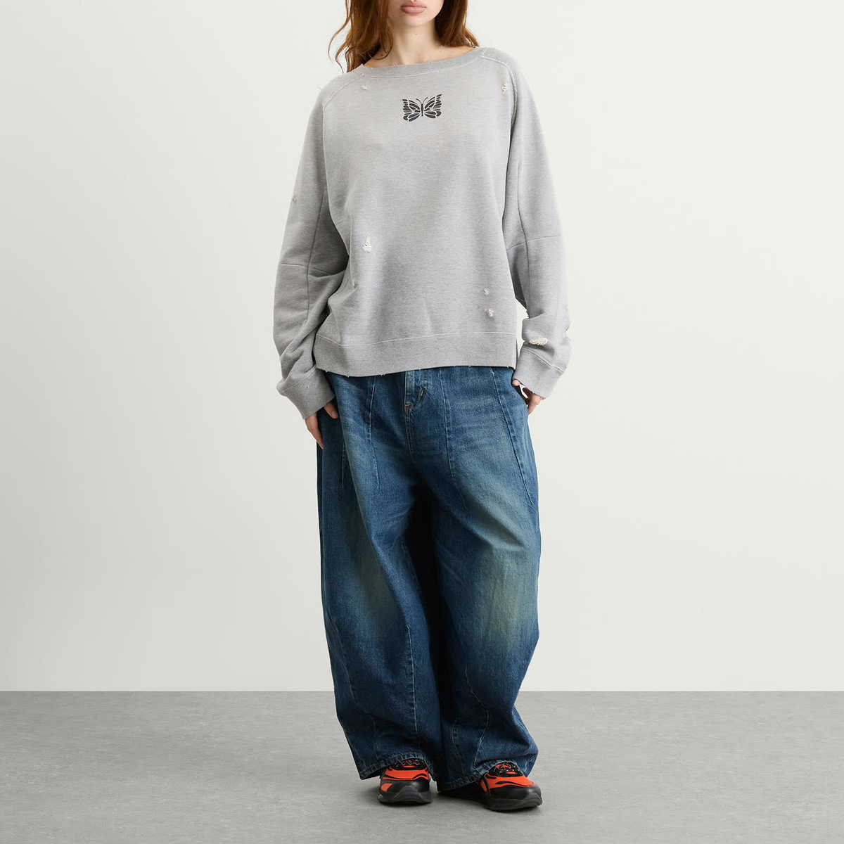 Needles Women's Deconstructed Sweatshirt in Heather Grey