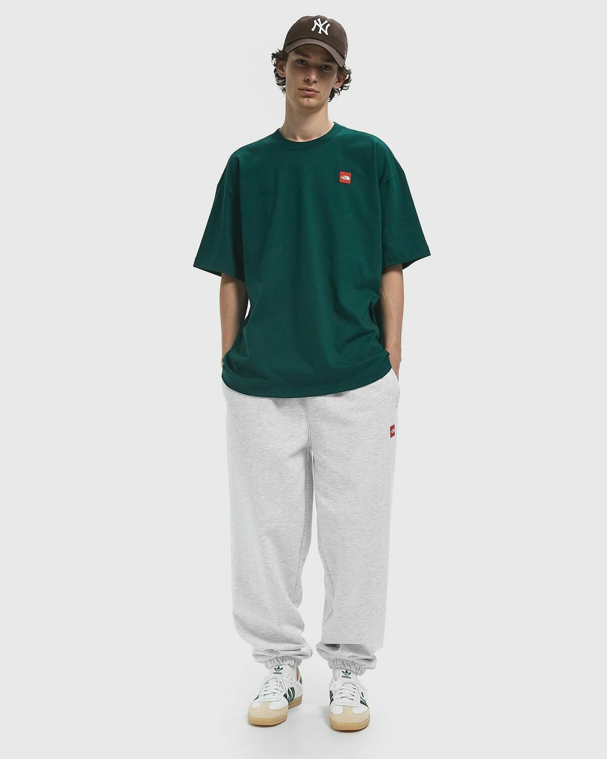 The North Face TNF Red Box Sweatpants Grey Men