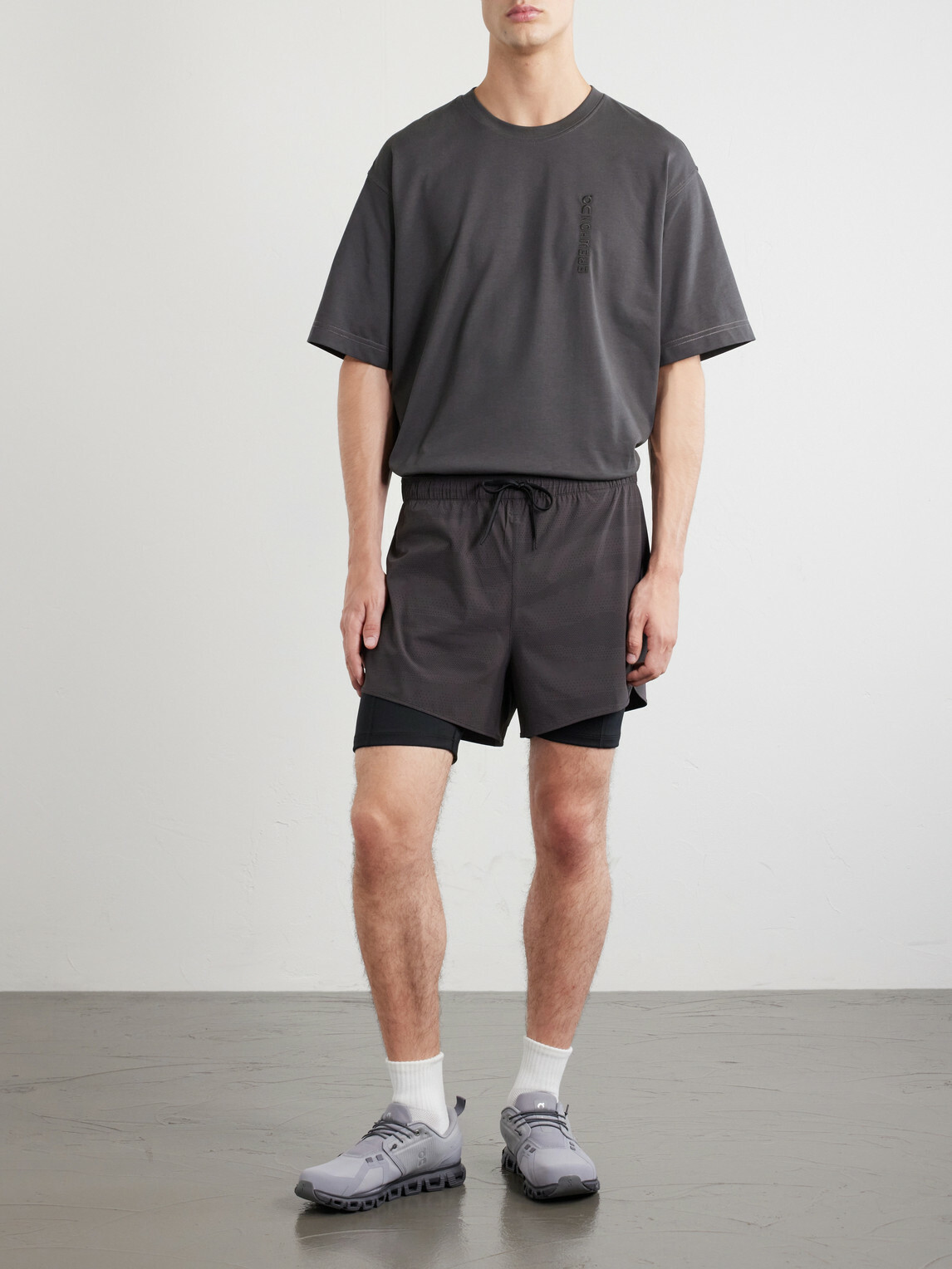 On - Erewhon Jersey Running Shorts - Gray