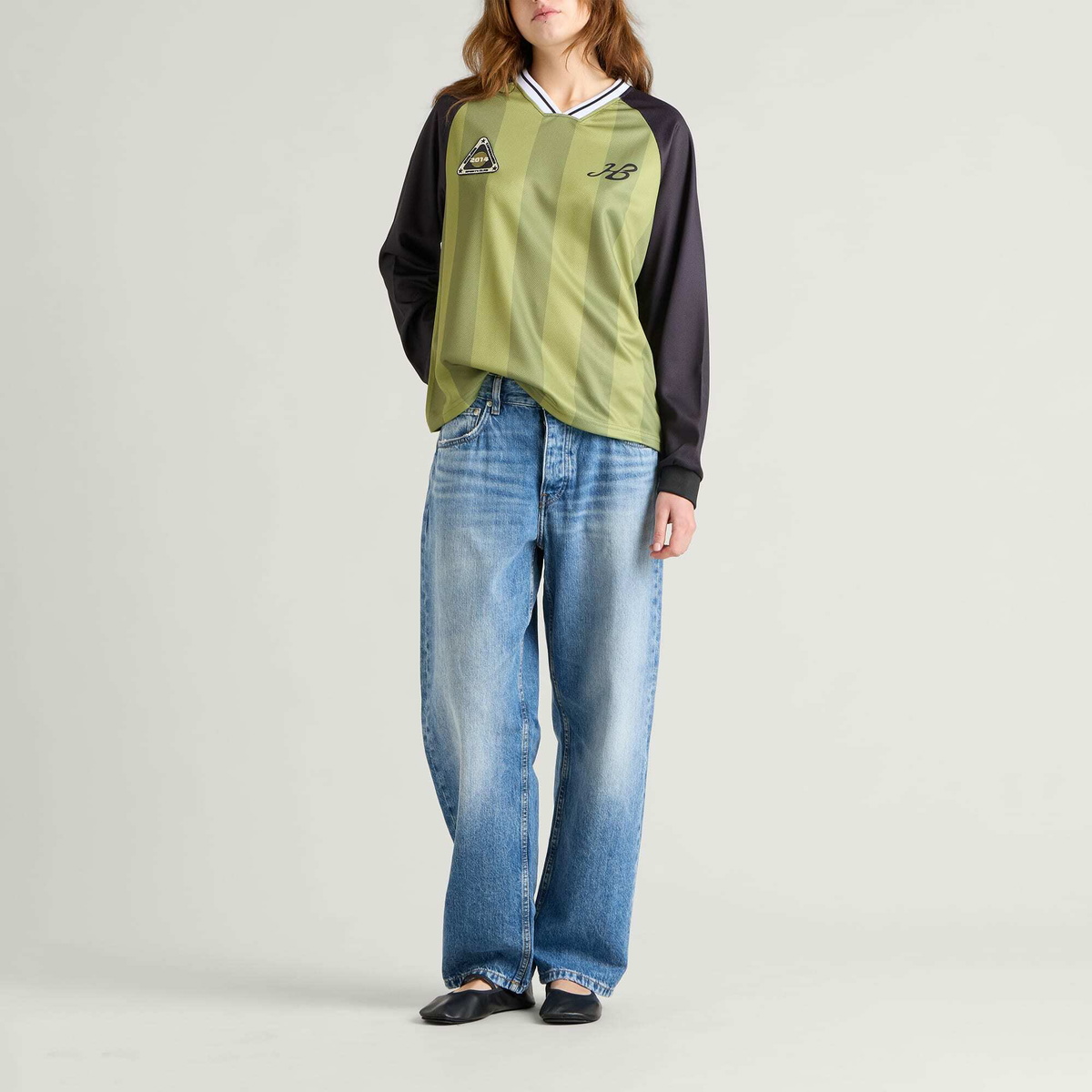 Hosbjerg Women's Dallas Logo Long Sleeve in Olive Green
