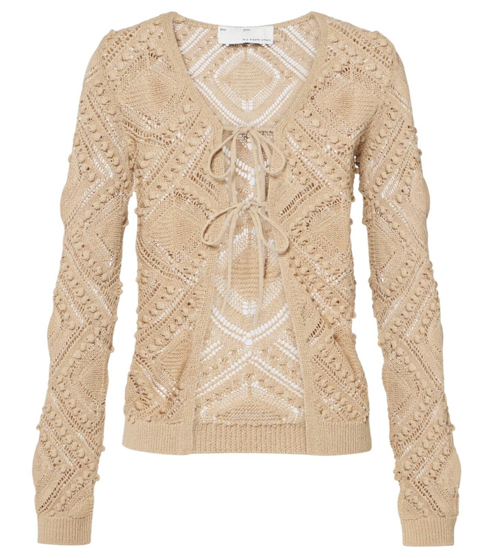 Photo: Xu Zhi Crochet lace cardigan