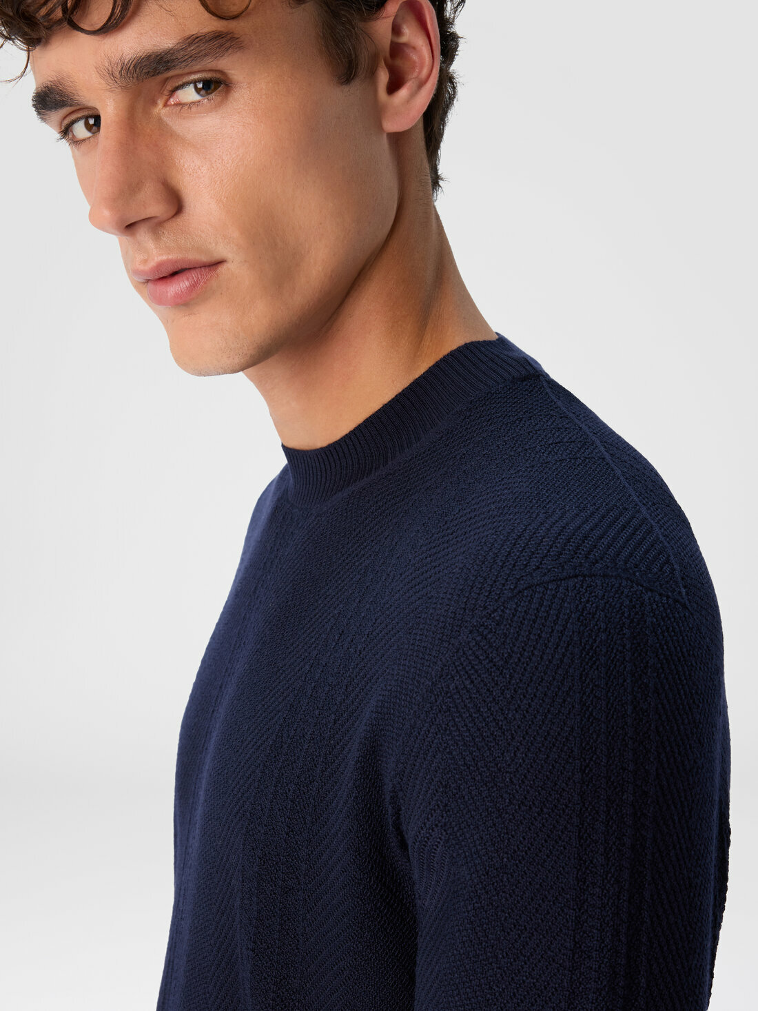 Missoni - Crew neck sweater in wool with chevron pattern, Men, Navy Blue