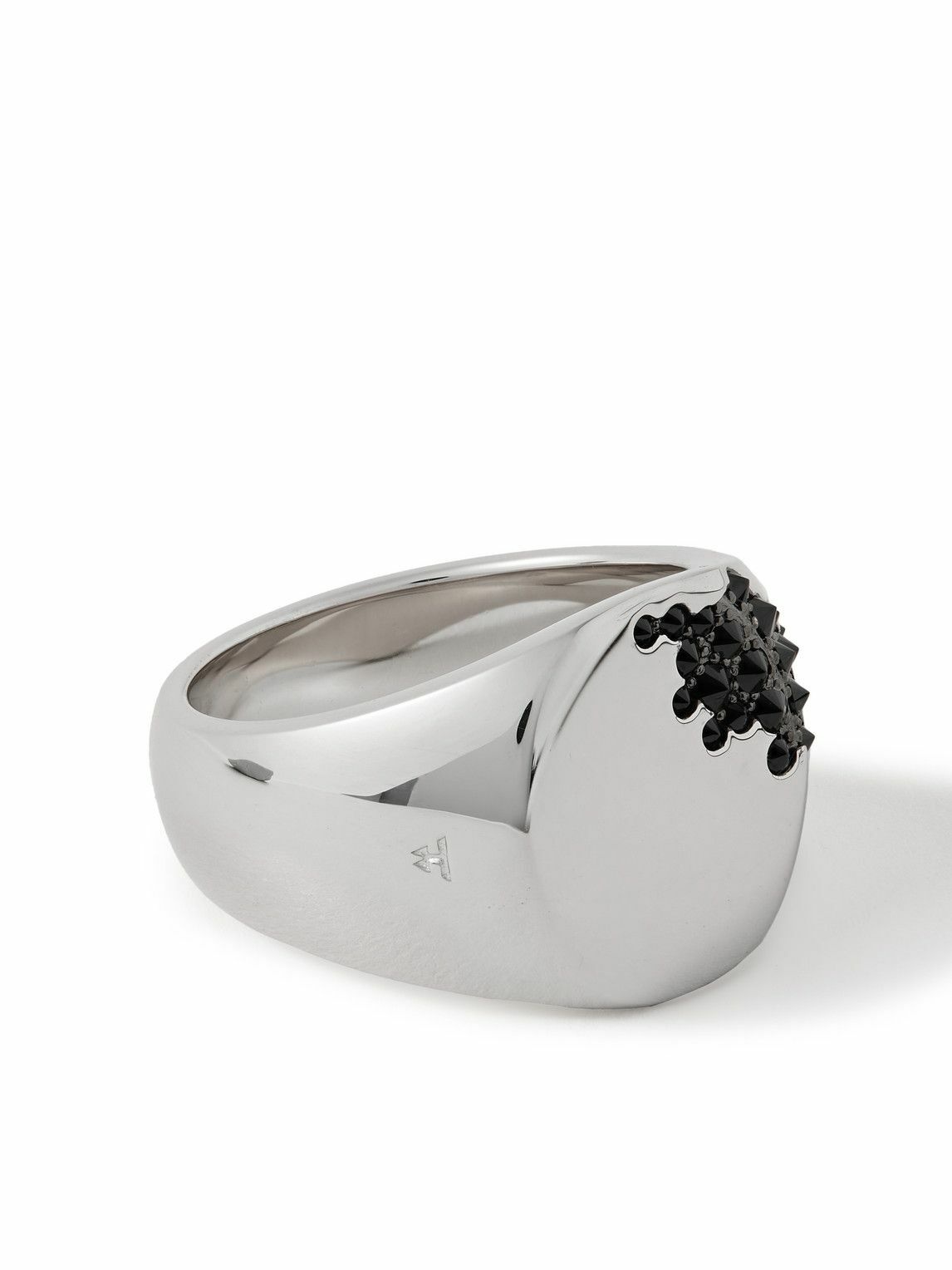 Photo: Tom Wood - Molecule Rhodium-Plated Recycled Silver Cubic Zirconia Signet Ring - Silver