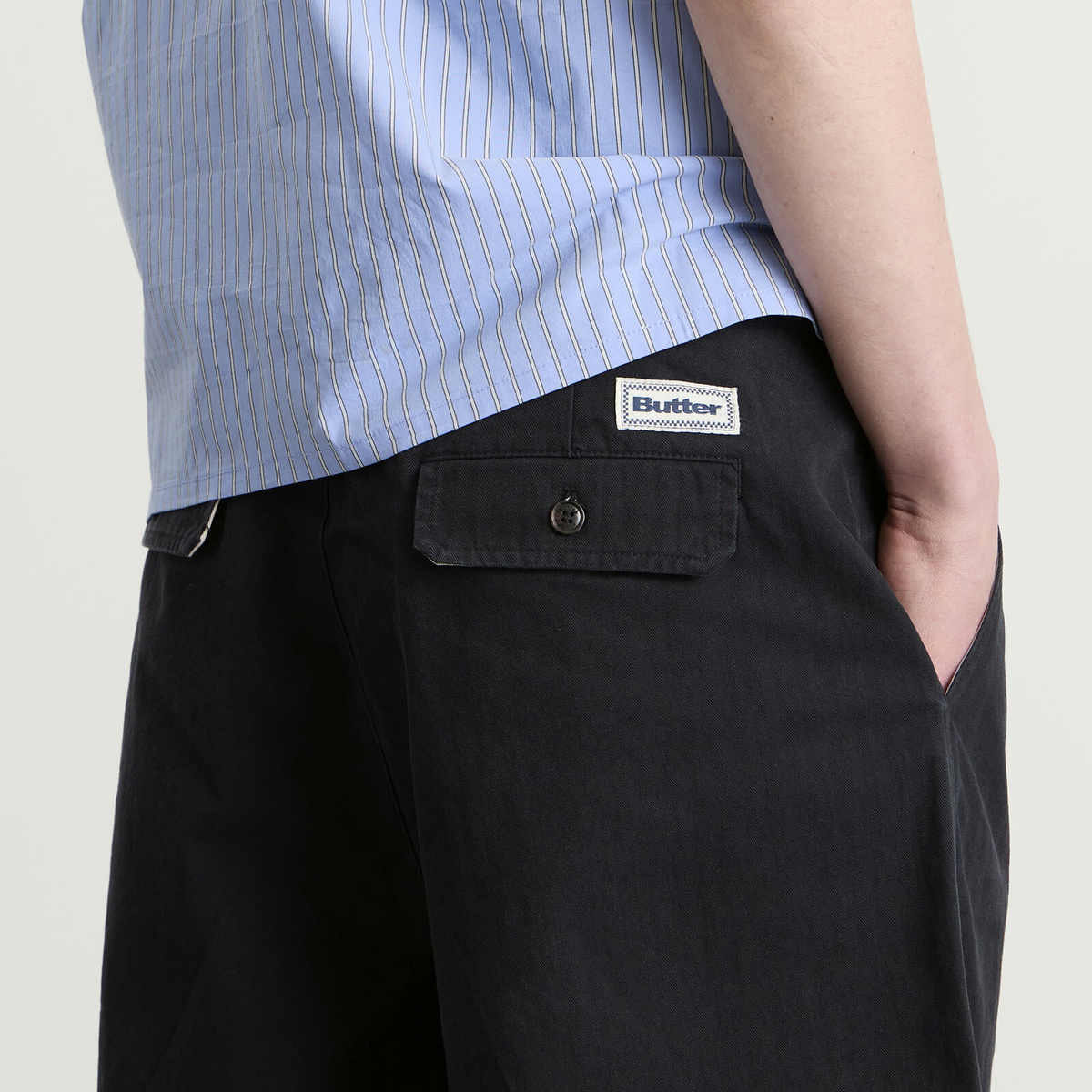 Butter Goods Men's Pleated Shorts in Washed Black