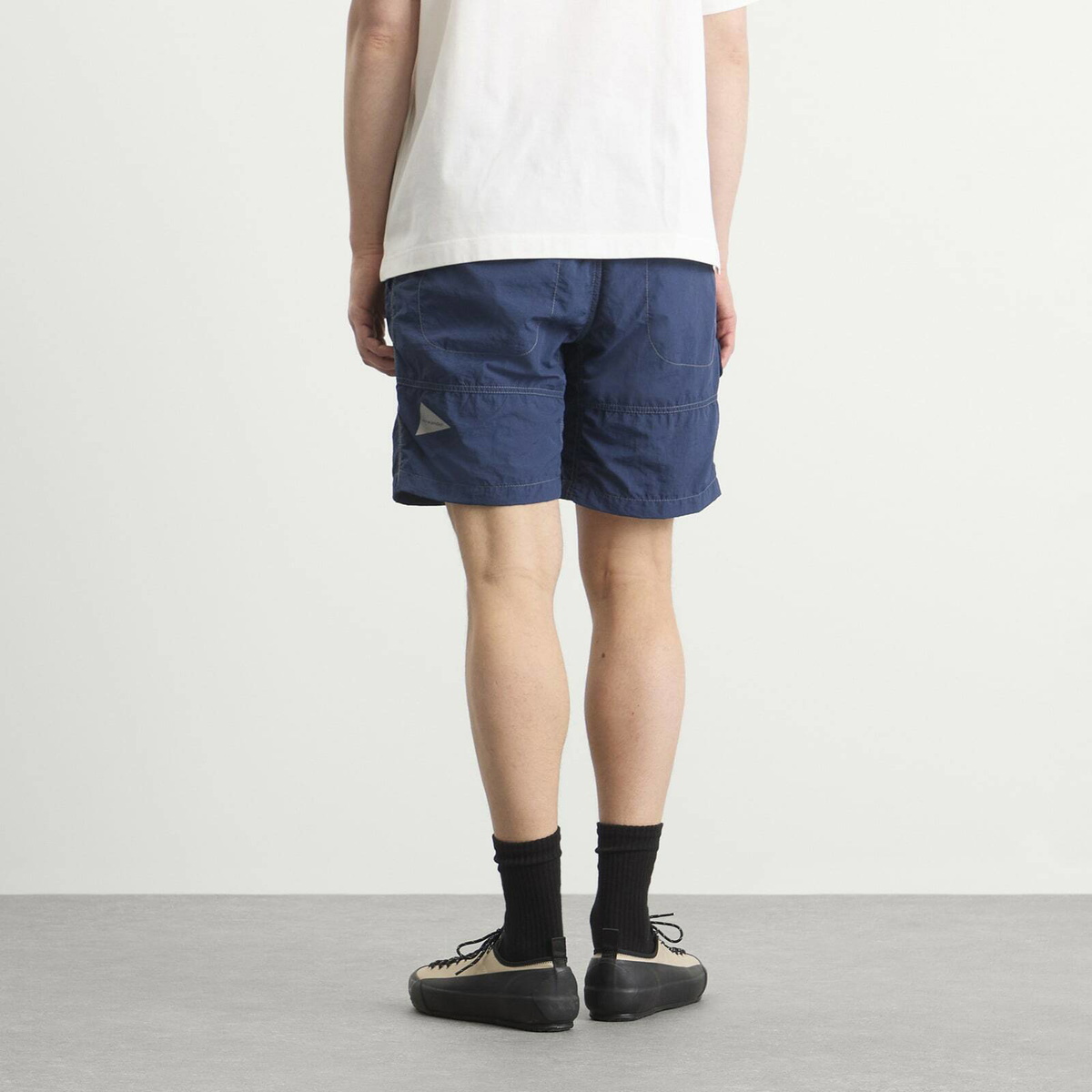and wander Men's NY Taffeta Hiker Shorts in Dark Blue