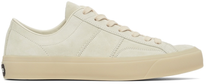 Photo: TOM FORD Off-White Cambridge Low-Top Sneakers