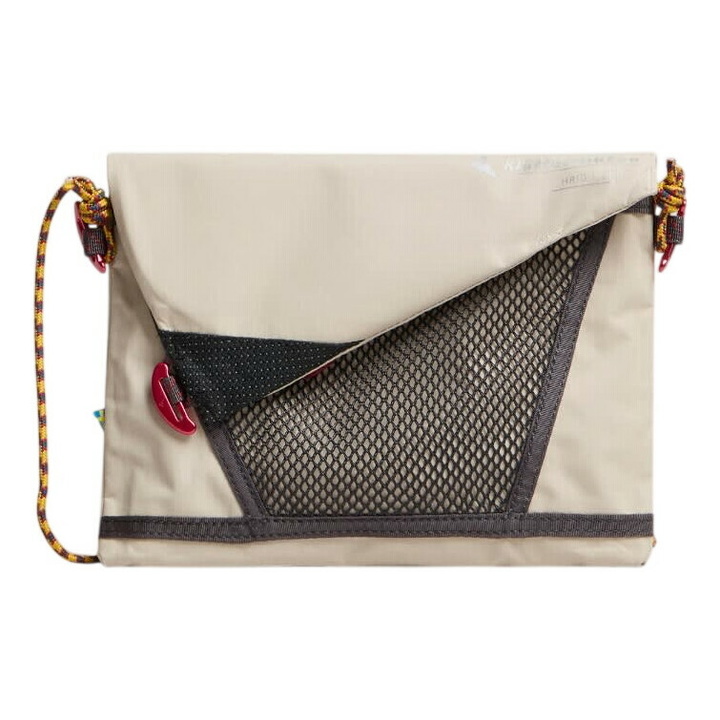 Photo: Klättermusen Men's Hrid WP Accessory Bag 1.5L in Silver Creme
